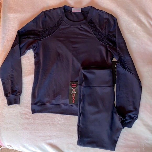 Betsey Johnson Pants - New Navy Leggings and Long Sleeve Set with Lace Detail